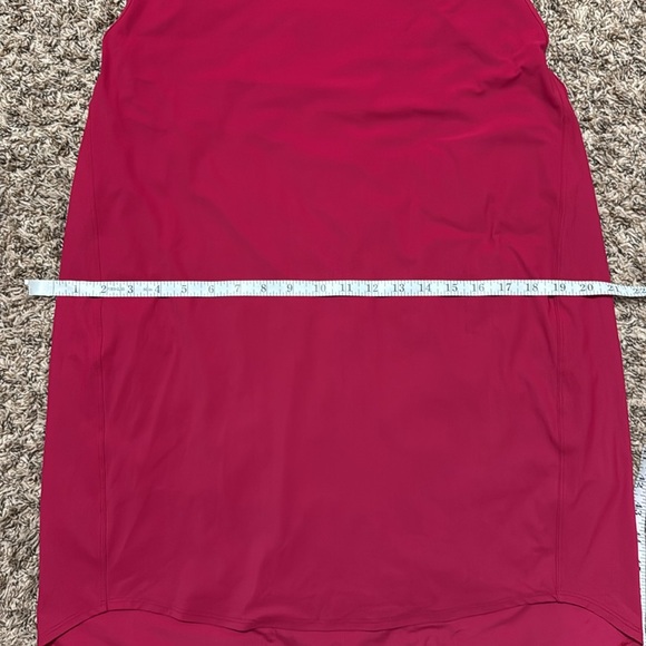 Lululemon Rejuvenate Dress; Ruby Red Casual Wear. - Picture 9 of 10